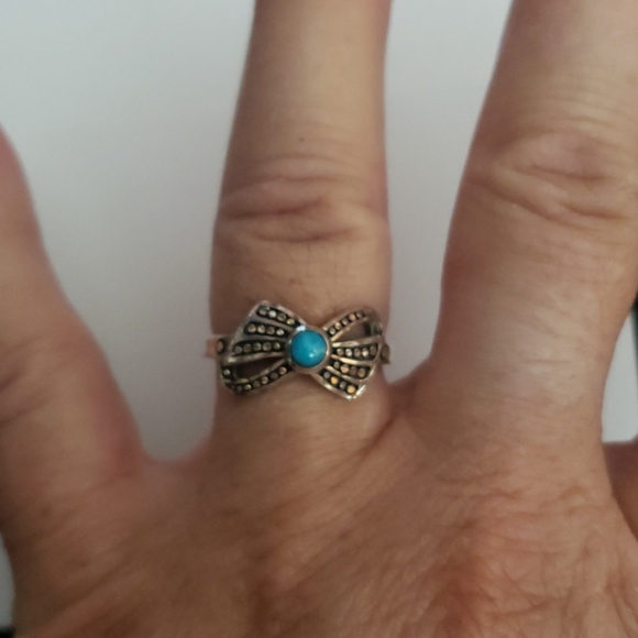 vintage sterling Jewelry - .925  brand new bow ring